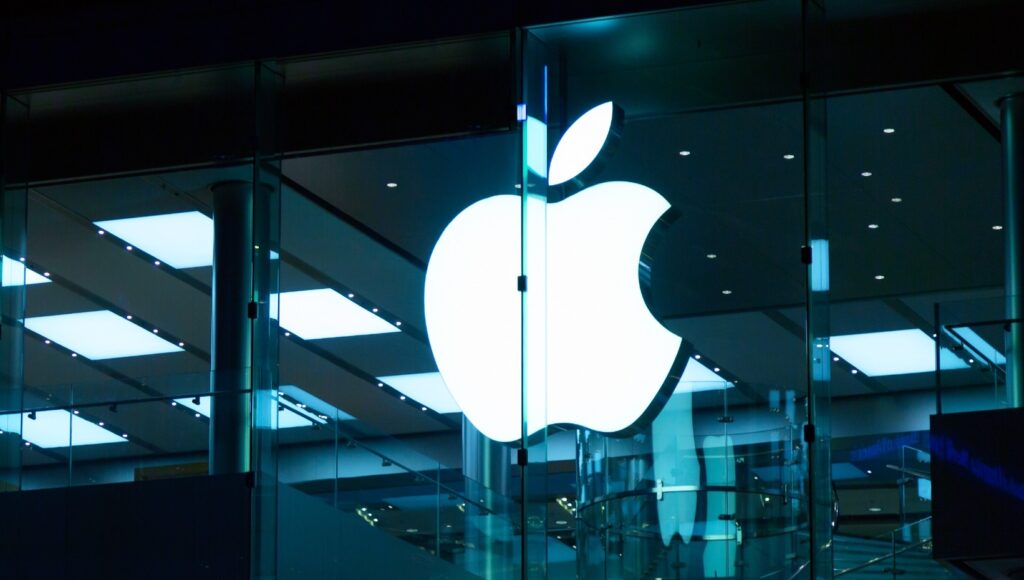 How-Apple’s-Neural-Interface-with-Synchron-Could-Revolutionize-Accessibility-by-2030