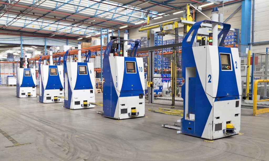 What Are Autonomous Warehouse Vehicles
